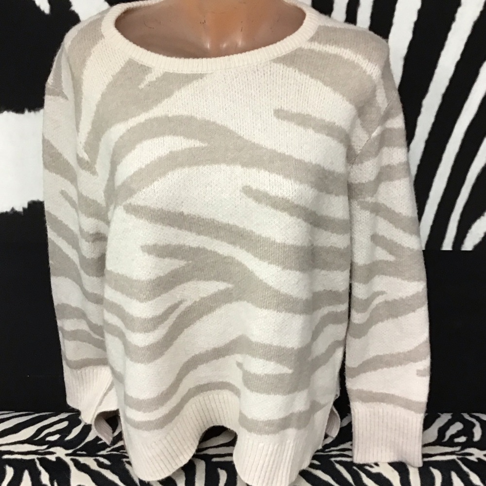 George Women's Beige Zebra Print Sweater